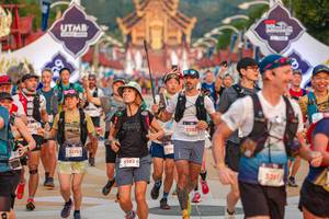 BIB: 100, 5378, 5103, 326, 5283, 3261, 
                            <button type="button" onclick="openModal(22657241)" class="btn btn-primary btn-sm float-right btn-popup" data-toggle="modal" data-target=".modal-high-quality">
                        <i class="fas fa-shopping-cart"></i> Add to Cart
                    </button>
                                            <button type="button" onclick="isThisMe(22657241, true)" class="btn btn-success btn-sm float-right btn-popup btn-isme hidden" data-toggle="tooltip" data-placement="bottom" title="นี่คือรูปของคุณใช่ไหม คลิกที่นี่เพื่อเอาเข้าอัลบั้ม">
                        <i class="fas fa-plus"></i> Add to album
                    </button>
                    <button type="button" onclick="isThisMe(22657241, false)" class="btn btn-warning btn-sm float-right btn-popup btn-isnotme hidden">
                        <i class="fas fa-ban"></i> Remove from album
                    </button>