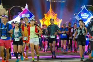 BIB: 960, 9411, 9271, 9630, 424
                            <button type="button" onclick="openModal(22655971)" class="btn btn-primary btn-sm float-right btn-popup" data-toggle="modal" data-target=".modal-high-quality">
                        <i class="fas fa-shopping-cart"></i> Add to Cart
                    </button>
                                            <button type="button" onclick="isThisMe(22655971, true)" class="btn btn-success btn-sm float-right btn-popup btn-isme hidden" data-toggle="tooltip" data-placement="bottom" title="นี่คือรูปของคุณใช่ไหม คลิกที่นี่เพื่อเอาเข้าอัลบั้ม">
                        <i class="fas fa-plus"></i> Add to album
                    </button>
                    <button type="button" onclick="isThisMe(22655971, false)" class="btn btn-warning btn-sm float-right btn-popup btn-isnotme hidden">
                        <i class="fas fa-ban"></i> Remove from album
                    </button>