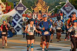 BIB: 425, 6225, , 
                            <button type="button" onclick="openModal(22659589)" class="btn btn-primary btn-sm float-right btn-popup" data-toggle="modal" data-target=".modal-high-quality">
                        <i class="fas fa-shopping-cart"></i> Add to Cart
                    </button>
                                            <button type="button" onclick="isThisMe(22659589, true)" class="btn btn-success btn-sm float-right btn-popup btn-isme hidden" data-toggle="tooltip" data-placement="bottom" title="นี่คือรูปของคุณใช่ไหม คลิกที่นี่เพื่อเอาเข้าอัลบั้ม">
                        <i class="fas fa-plus"></i> Add to album
                    </button>
                    <button type="button" onclick="isThisMe(22659589, false)" class="btn btn-warning btn-sm float-right btn-popup btn-isnotme hidden">
                        <i class="fas fa-ban"></i> Remove from album
                    </button>