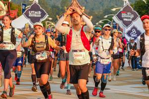 BIB: 5221, 790, 579, 5888, 5745
                            <button type="button" onclick="openModal(22658122)" class="btn btn-primary btn-sm float-right btn-popup" data-toggle="modal" data-target=".modal-high-quality">
                        <i class="fas fa-shopping-cart"></i> Add to Cart
                    </button>
                                            <button type="button" onclick="isThisMe(22658122, true)" class="btn btn-success btn-sm float-right btn-popup btn-isme hidden" data-toggle="tooltip" data-placement="bottom" title="นี่คือรูปของคุณใช่ไหม คลิกที่นี่เพื่อเอาเข้าอัลบั้ม">
                        <i class="fas fa-plus"></i> Add to album
                    </button>
                    <button type="button" onclick="isThisMe(22658122, false)" class="btn btn-warning btn-sm float-right btn-popup btn-isnotme hidden">
                        <i class="fas fa-ban"></i> Remove from album
                    </button>