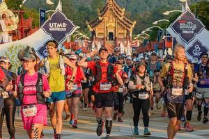 BIB: 6367, 60405, 6357, 64387
                            <button type="button" onclick="openModal(22659258)" class="btn btn-primary btn-sm float-right btn-popup" data-toggle="modal" data-target=".modal-high-quality">
                        <i class="fas fa-shopping-cart"></i> Add to Cart
                    </button>
                                            <button type="button" onclick="isThisMe(22659258, true)" class="btn btn-success btn-sm float-right btn-popup btn-isme hidden" data-toggle="tooltip" data-placement="bottom" title="นี่คือรูปของคุณใช่ไหม คลิกที่นี่เพื่อเอาเข้าอัลบั้ม">
                        <i class="fas fa-plus"></i> Add to album
                    </button>
                    <button type="button" onclick="isThisMe(22659258, false)" class="btn btn-warning btn-sm float-right btn-popup btn-isnotme hidden">
                        <i class="fas fa-ban"></i> Remove from album
                    </button>