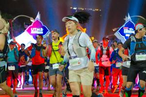 BIB: 9405
                            <button type="button" onclick="openModal(22656055)" class="btn btn-primary btn-sm float-right btn-popup" data-toggle="modal" data-target=".modal-high-quality">
                        <i class="fas fa-shopping-cart"></i> Add to Cart
                    </button>
                                            <button type="button" onclick="isThisMe(22656055, true)" class="btn btn-success btn-sm float-right btn-popup btn-isme hidden" data-toggle="tooltip" data-placement="bottom" title="นี่คือรูปของคุณใช่ไหม คลิกที่นี่เพื่อเอาเข้าอัลบั้ม">
                        <i class="fas fa-plus"></i> Add to album
                    </button>
                    <button type="button" onclick="isThisMe(22656055, false)" class="btn btn-warning btn-sm float-right btn-popup btn-isnotme hidden">
                        <i class="fas fa-ban"></i> Remove from album
                    </button>