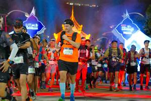 BIB: 9667, 9719, 
                            <button type="button" onclick="openModal(22655902)" class="btn btn-primary btn-sm float-right btn-popup" data-toggle="modal" data-target=".modal-high-quality">
                        <i class="fas fa-shopping-cart"></i> Add to Cart
                    </button>
                                            <button type="button" onclick="isThisMe(22655902, true)" class="btn btn-success btn-sm float-right btn-popup btn-isme hidden" data-toggle="tooltip" data-placement="bottom" title="นี่คือรูปของคุณใช่ไหม คลิกที่นี่เพื่อเอาเข้าอัลบั้ม">
                        <i class="fas fa-plus"></i> Add to album
                    </button>
                    <button type="button" onclick="isThisMe(22655902, false)" class="btn btn-warning btn-sm float-right btn-popup btn-isnotme hidden">
                        <i class="fas fa-ban"></i> Remove from album
                    </button>