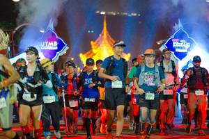 BIB: 0680, 0235, 9399, 0103, 9701, 1938
                            <button type="button" onclick="openModal(22655720)" class="btn btn-primary btn-sm float-right btn-popup" data-toggle="modal" data-target=".modal-high-quality">
                        <i class="fas fa-shopping-cart"></i> Add to Cart
                    </button>
                                            <button type="button" onclick="isThisMe(22655720, true)" class="btn btn-success btn-sm float-right btn-popup btn-isme hidden" data-toggle="tooltip" data-placement="bottom" title="นี่คือรูปของคุณใช่ไหม คลิกที่นี่เพื่อเอาเข้าอัลบั้ม">
                        <i class="fas fa-plus"></i> Add to album
                    </button>
                    <button type="button" onclick="isThisMe(22655720, false)" class="btn btn-warning btn-sm float-right btn-popup btn-isnotme hidden">
                        <i class="fas fa-ban"></i> Remove from album
                    </button>