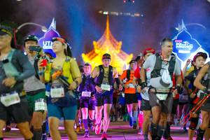 BIB: 9844
                            <button type="button" onclick="openModal(22655888)" class="btn btn-primary btn-sm float-right btn-popup" data-toggle="modal" data-target=".modal-high-quality">
                        <i class="fas fa-shopping-cart"></i> Add to Cart
                    </button>
                                            <button type="button" onclick="isThisMe(22655888, true)" class="btn btn-success btn-sm float-right btn-popup btn-isme hidden" data-toggle="tooltip" data-placement="bottom" title="นี่คือรูปของคุณใช่ไหม คลิกที่นี่เพื่อเอาเข้าอัลบั้ม">
                        <i class="fas fa-plus"></i> Add to album
                    </button>
                    <button type="button" onclick="isThisMe(22655888, false)" class="btn btn-warning btn-sm float-right btn-popup btn-isnotme hidden">
                        <i class="fas fa-ban"></i> Remove from album
                    </button>