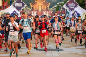 BIB: 5222, 5286, 394, 5340, 5149, 1411, 514
                            <button type="button" onclick="openModal(22656898)" class="btn btn-primary btn-sm float-right btn-popup" data-toggle="modal" data-target=".modal-high-quality">
                        <i class="fas fa-shopping-cart"></i> Add to Cart
                    </button>
                                            <button type="button" onclick="isThisMe(22656898, true)" class="btn btn-success btn-sm float-right btn-popup btn-isme hidden" data-toggle="tooltip" data-placement="bottom" title="นี่คือรูปของคุณใช่ไหม คลิกที่นี่เพื่อเอาเข้าอัลบั้ม">
                        <i class="fas fa-plus"></i> Add to album
                    </button>
                    <button type="button" onclick="isThisMe(22656898, false)" class="btn btn-warning btn-sm float-right btn-popup btn-isnotme hidden">
                        <i class="fas fa-ban"></i> Remove from album
                    </button>