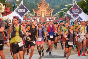 BIB: 401, 5353, 5133, 5085, 
                            <button type="button" onclick="openModal(22656952)" class="btn btn-primary btn-sm float-right btn-popup" data-toggle="modal" data-target=".modal-high-quality">
                        <i class="fas fa-shopping-cart"></i> Add to Cart
                    </button>
                                            <button type="button" onclick="isThisMe(22656952, true)" class="btn btn-success btn-sm float-right btn-popup btn-isme hidden" data-toggle="tooltip" data-placement="bottom" title="นี่คือรูปของคุณใช่ไหม คลิกที่นี่เพื่อเอาเข้าอัลบั้ม">
                        <i class="fas fa-plus"></i> Add to album
                    </button>
                    <button type="button" onclick="isThisMe(22656952, false)" class="btn btn-warning btn-sm float-right btn-popup btn-isnotme hidden">
                        <i class="fas fa-ban"></i> Remove from album
                    </button>