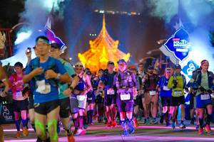 BIB: 1972
                            <button type="button" onclick="openModal(22655658)" class="btn btn-primary btn-sm float-right btn-popup" data-toggle="modal" data-target=".modal-high-quality">
                        <i class="fas fa-shopping-cart"></i> Add to Cart
                    </button>
                                            <button type="button" onclick="isThisMe(22655658, true)" class="btn btn-success btn-sm float-right btn-popup btn-isme hidden" data-toggle="tooltip" data-placement="bottom" title="นี่คือรูปของคุณใช่ไหม คลิกที่นี่เพื่อเอาเข้าอัลบั้ม">
                        <i class="fas fa-plus"></i> Add to album
                    </button>
                    <button type="button" onclick="isThisMe(22655658, false)" class="btn btn-warning btn-sm float-right btn-popup btn-isnotme hidden">
                        <i class="fas fa-ban"></i> Remove from album
                    </button>