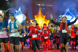 BIB: 9414, 96655, 696
                            <button type="button" onclick="openModal(22655839)" class="btn btn-primary btn-sm float-right btn-popup" data-toggle="modal" data-target=".modal-high-quality">
                        <i class="fas fa-shopping-cart"></i> Add to Cart
                    </button>
                                            <button type="button" onclick="isThisMe(22655839, true)" class="btn btn-success btn-sm float-right btn-popup btn-isme hidden" data-toggle="tooltip" data-placement="bottom" title="นี่คือรูปของคุณใช่ไหม คลิกที่นี่เพื่อเอาเข้าอัลบั้ม">
                        <i class="fas fa-plus"></i> Add to album
                    </button>
                    <button type="button" onclick="isThisMe(22655839, false)" class="btn btn-warning btn-sm float-right btn-popup btn-isnotme hidden">
                        <i class="fas fa-ban"></i> Remove from album
                    </button>