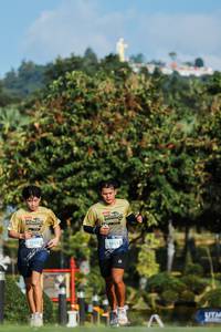 BIB: 1502, 1455
                            <button type="button" onclick="openModal(22594886)" class="btn btn-primary btn-sm float-right btn-popup" data-toggle="modal" data-target=".modal-high-quality">
                        <i class="fas fa-shopping-cart"></i> Add to Cart
                    </button>
                                            <button type="button" onclick="isThisMe(22594886, true)" class="btn btn-success btn-sm float-right btn-popup btn-isme hidden" data-toggle="tooltip" data-placement="bottom" title="นี่คือรูปของคุณใช่ไหม คลิกที่นี่เพื่อเอาเข้าอัลบั้ม">
                        <i class="fas fa-plus"></i> Add to album
                    </button>
                    <button type="button" onclick="isThisMe(22594886, false)" class="btn btn-warning btn-sm float-right btn-popup btn-isnotme hidden">
                        <i class="fas fa-ban"></i> Remove from album
                    </button>