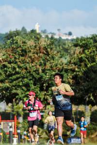 BIB: 1045, 4995
                            <button type="button" onclick="openModal(22595027)" class="btn btn-primary btn-sm float-right btn-popup" data-toggle="modal" data-target=".modal-high-quality">
                        <i class="fas fa-shopping-cart"></i> Add to Cart
                    </button>
                                            <button type="button" onclick="isThisMe(22595027, true)" class="btn btn-success btn-sm float-right btn-popup btn-isme hidden" data-toggle="tooltip" data-placement="bottom" title="นี่คือรูปของคุณใช่ไหม คลิกที่นี่เพื่อเอาเข้าอัลบั้ม">
                        <i class="fas fa-plus"></i> Add to album
                    </button>
                    <button type="button" onclick="isThisMe(22595027, false)" class="btn btn-warning btn-sm float-right btn-popup btn-isnotme hidden">
                        <i class="fas fa-ban"></i> Remove from album
                    </button>