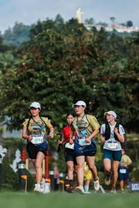 BIB: 21002, 141
                            <button type="button" onclick="openModal(22598098)" class="btn btn-primary btn-sm float-right btn-popup" data-toggle="modal" data-target=".modal-high-quality">
                        <i class="fas fa-shopping-cart"></i> Add to Cart
                    </button>
                                            <button type="button" onclick="isThisMe(22598098, true)" class="btn btn-success btn-sm float-right btn-popup btn-isme hidden" data-toggle="tooltip" data-placement="bottom" title="นี่คือรูปของคุณใช่ไหม คลิกที่นี่เพื่อเอาเข้าอัลบั้ม">
                        <i class="fas fa-plus"></i> Add to album
                    </button>
                    <button type="button" onclick="isThisMe(22598098, false)" class="btn btn-warning btn-sm float-right btn-popup btn-isnotme hidden">
                        <i class="fas fa-ban"></i> Remove from album
                    </button>