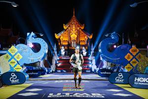 BIB: 923
                            <button type="button" onclick="openModal(22592333)" class="btn btn-primary btn-sm float-right btn-popup" data-toggle="modal" data-target=".modal-high-quality">
                        <i class="fas fa-shopping-cart"></i> Add to Cart
                    </button>
                                            <button type="button" onclick="isThisMe(22592333, true)" class="btn btn-success btn-sm float-right btn-popup btn-isme hidden" data-toggle="tooltip" data-placement="bottom" title="นี่คือรูปของคุณใช่ไหม คลิกที่นี่เพื่อเอาเข้าอัลบั้ม">
                        <i class="fas fa-plus"></i> Add to album
                    </button>
                    <button type="button" onclick="isThisMe(22592333, false)" class="btn btn-warning btn-sm float-right btn-popup btn-isnotme hidden">
                        <i class="fas fa-ban"></i> Remove from album
                    </button>