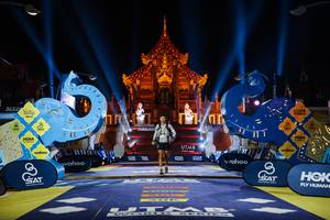 BIB: 100
                            <button type="button" onclick="openModal(22592917)" class="btn btn-primary btn-sm float-right btn-popup" data-toggle="modal" data-target=".modal-high-quality">
                        <i class="fas fa-shopping-cart"></i> Add to Cart
                    </button>
                                            <button type="button" onclick="isThisMe(22592917, true)" class="btn btn-success btn-sm float-right btn-popup btn-isme hidden" data-toggle="tooltip" data-placement="bottom" title="นี่คือรูปของคุณใช่ไหม คลิกที่นี่เพื่อเอาเข้าอัลบั้ม">
                        <i class="fas fa-plus"></i> Add to album
                    </button>
                    <button type="button" onclick="isThisMe(22592917, false)" class="btn btn-warning btn-sm float-right btn-popup btn-isnotme hidden">
                        <i class="fas fa-ban"></i> Remove from album
                    </button>