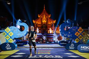 BIB: 923
                            <button type="button" onclick="openModal(22593052)" class="btn btn-primary btn-sm float-right btn-popup" data-toggle="modal" data-target=".modal-high-quality">
                        <i class="fas fa-shopping-cart"></i> Add to Cart
                    </button>
                                            <button type="button" onclick="isThisMe(22593052, true)" class="btn btn-success btn-sm float-right btn-popup btn-isme hidden" data-toggle="tooltip" data-placement="bottom" title="นี่คือรูปของคุณใช่ไหม คลิกที่นี่เพื่อเอาเข้าอัลบั้ม">
                        <i class="fas fa-plus"></i> Add to album
                    </button>
                    <button type="button" onclick="isThisMe(22593052, false)" class="btn btn-warning btn-sm float-right btn-popup btn-isnotme hidden">
                        <i class="fas fa-ban"></i> Remove from album
                    </button>