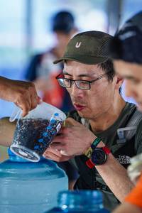 BIB: 
                            <button type="button" onclick="openModal(22605659)" class="btn btn-primary btn-sm float-right btn-popup" data-toggle="modal" data-target=".modal-high-quality">
                        <i class="fas fa-shopping-cart"></i> Add to Cart
                    </button>
                                            <button type="button" onclick="isThisMe(22605659, true)" class="btn btn-success btn-sm float-right btn-popup btn-isme hidden" data-toggle="tooltip" data-placement="bottom" title="นี่คือรูปของคุณใช่ไหม คลิกที่นี่เพื่อเอาเข้าอัลบั้ม">
                        <i class="fas fa-plus"></i> Add to album
                    </button>
                    <button type="button" onclick="isThisMe(22605659, false)" class="btn btn-warning btn-sm float-right btn-popup btn-isnotme hidden">
                        <i class="fas fa-ban"></i> Remove from album
                    </button>