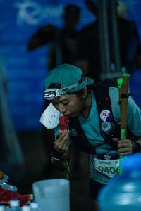 BIB: 100, 9406
                            <button type="button" onclick="openModal(22524891)" class="btn btn-primary btn-sm float-right btn-popup" data-toggle="modal" data-target=".modal-high-quality">
                        <i class="fas fa-shopping-cart"></i> Add to Cart
                    </button>
                                            <button type="button" onclick="isThisMe(22524891, true)" class="btn btn-success btn-sm float-right btn-popup btn-isme hidden" data-toggle="tooltip" data-placement="bottom" title="นี่คือรูปของคุณใช่ไหม คลิกที่นี่เพื่อเอาเข้าอัลบั้ม">
                        <i class="fas fa-plus"></i> Add to album
                    </button>
                    <button type="button" onclick="isThisMe(22524891, false)" class="btn btn-warning btn-sm float-right btn-popup btn-isnotme hidden">
                        <i class="fas fa-ban"></i> Remove from album
                    </button>