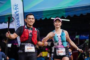 BIB: 3381, 5432, 5149
                            <button type="button" onclick="openModal(22728633)" class="btn btn-primary btn-sm float-right btn-popup" data-toggle="modal" data-target=".modal-high-quality">
                        <i class="fas fa-shopping-cart"></i> Add to Cart
                    </button>
                                            <button type="button" onclick="isThisMe(22728633, true)" class="btn btn-success btn-sm float-right btn-popup btn-isme hidden" data-toggle="tooltip" data-placement="bottom" title="นี่คือรูปของคุณใช่ไหม คลิกที่นี่เพื่อเอาเข้าอัลบั้ม">
                        <i class="fas fa-plus"></i> Add to album
                    </button>
                    <button type="button" onclick="isThisMe(22728633, false)" class="btn btn-warning btn-sm float-right btn-popup btn-isnotme hidden">
                        <i class="fas fa-ban"></i> Remove from album
                    </button>