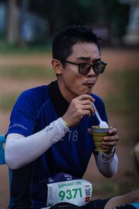 BIB: 100, 9371
                            <button type="button" onclick="openModal(22610037)" class="btn btn-primary btn-sm float-right btn-popup" data-toggle="modal" data-target=".modal-high-quality">
                        <i class="fas fa-shopping-cart"></i> Add to Cart
                    </button>
                                            <button type="button" onclick="isThisMe(22610037, true)" class="btn btn-success btn-sm float-right btn-popup btn-isme hidden" data-toggle="tooltip" data-placement="bottom" title="นี่คือรูปของคุณใช่ไหม คลิกที่นี่เพื่อเอาเข้าอัลบั้ม">
                        <i class="fas fa-plus"></i> Add to album
                    </button>
                    <button type="button" onclick="isThisMe(22610037, false)" class="btn btn-warning btn-sm float-right btn-popup btn-isnotme hidden">
                        <i class="fas fa-ban"></i> Remove from album
                    </button>