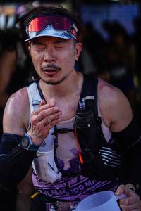 BIB: 100
                            <button type="button" onclick="openModal(22606579)" class="btn btn-primary btn-sm float-right btn-popup" data-toggle="modal" data-target=".modal-high-quality">
                        <i class="fas fa-shopping-cart"></i> Add to Cart
                    </button>
                                            <button type="button" onclick="isThisMe(22606579, true)" class="btn btn-success btn-sm float-right btn-popup btn-isme hidden" data-toggle="tooltip" data-placement="bottom" title="นี่คือรูปของคุณใช่ไหม คลิกที่นี่เพื่อเอาเข้าอัลบั้ม">
                        <i class="fas fa-plus"></i> Add to album
                    </button>
                    <button type="button" onclick="isThisMe(22606579, false)" class="btn btn-warning btn-sm float-right btn-popup btn-isnotme hidden">
                        <i class="fas fa-ban"></i> Remove from album
                    </button>