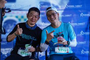 BIB: 9564, 100, 9716, 
                            <button type="button" onclick="openModal(22613099)" class="btn btn-primary btn-sm float-right btn-popup" data-toggle="modal" data-target=".modal-high-quality">
                        <i class="fas fa-shopping-cart"></i> Add to Cart
                    </button>
                                            <button type="button" onclick="isThisMe(22613099, true)" class="btn btn-success btn-sm float-right btn-popup btn-isme hidden" data-toggle="tooltip" data-placement="bottom" title="นี่คือรูปของคุณใช่ไหม คลิกที่นี่เพื่อเอาเข้าอัลบั้ม">
                        <i class="fas fa-plus"></i> Add to album
                    </button>
                    <button type="button" onclick="isThisMe(22613099, false)" class="btn btn-warning btn-sm float-right btn-popup btn-isnotme hidden">
                        <i class="fas fa-ban"></i> Remove from album
                    </button>