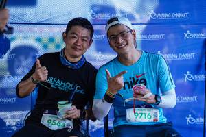 BIB: 9564, 100, 9716, 
                            <button type="button" onclick="openModal(22613101)" class="btn btn-primary btn-sm float-right btn-popup" data-toggle="modal" data-target=".modal-high-quality">
                        <i class="fas fa-shopping-cart"></i> Add to Cart
                    </button>
                                            <button type="button" onclick="isThisMe(22613101, true)" class="btn btn-success btn-sm float-right btn-popup btn-isme hidden" data-toggle="tooltip" data-placement="bottom" title="นี่คือรูปของคุณใช่ไหม คลิกที่นี่เพื่อเอาเข้าอัลบั้ม">
                        <i class="fas fa-plus"></i> Add to album
                    </button>
                    <button type="button" onclick="isThisMe(22613101, false)" class="btn btn-warning btn-sm float-right btn-popup btn-isnotme hidden">
                        <i class="fas fa-ban"></i> Remove from album
                    </button>