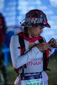 BIB: 100
                            <button type="button" onclick="openModal(22609713)" class="btn btn-primary btn-sm float-right btn-popup" data-toggle="modal" data-target=".modal-high-quality">
                        <i class="fas fa-shopping-cart"></i> Add to Cart
                    </button>
                                            <button type="button" onclick="isThisMe(22609713, true)" class="btn btn-success btn-sm float-right btn-popup btn-isme hidden" data-toggle="tooltip" data-placement="bottom" title="นี่คือรูปของคุณใช่ไหม คลิกที่นี่เพื่อเอาเข้าอัลบั้ม">
                        <i class="fas fa-plus"></i> Add to album
                    </button>
                    <button type="button" onclick="isThisMe(22609713, false)" class="btn btn-warning btn-sm float-right btn-popup btn-isnotme hidden">
                        <i class="fas fa-ban"></i> Remove from album
                    </button>