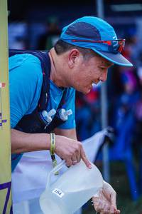 BIB: 100, 184
                            <button type="button" onclick="openModal(22612135)" class="btn btn-primary btn-sm float-right btn-popup" data-toggle="modal" data-target=".modal-high-quality">
                        <i class="fas fa-shopping-cart"></i> Add to Cart
                    </button>
                                            <button type="button" onclick="isThisMe(22612135, true)" class="btn btn-success btn-sm float-right btn-popup btn-isme hidden" data-toggle="tooltip" data-placement="bottom" title="นี่คือรูปของคุณใช่ไหม คลิกที่นี่เพื่อเอาเข้าอัลบั้ม">
                        <i class="fas fa-plus"></i> Add to album
                    </button>
                    <button type="button" onclick="isThisMe(22612135, false)" class="btn btn-warning btn-sm float-right btn-popup btn-isnotme hidden">
                        <i class="fas fa-ban"></i> Remove from album
                    </button>