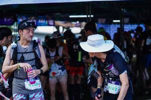 BIB: 9280, 9182
                            <button type="button" onclick="openModal(22607523)" class="btn btn-primary btn-sm float-right btn-popup" data-toggle="modal" data-target=".modal-high-quality">
                        <i class="fas fa-shopping-cart"></i> Add to Cart
                    </button>
                                            <button type="button" onclick="isThisMe(22607523, true)" class="btn btn-success btn-sm float-right btn-popup btn-isme hidden" data-toggle="tooltip" data-placement="bottom" title="นี่คือรูปของคุณใช่ไหม คลิกที่นี่เพื่อเอาเข้าอัลบั้ม">
                        <i class="fas fa-plus"></i> Add to album
                    </button>
                    <button type="button" onclick="isThisMe(22607523, false)" class="btn btn-warning btn-sm float-right btn-popup btn-isnotme hidden">
                        <i class="fas fa-ban"></i> Remove from album
                    </button>