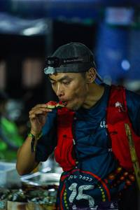 BIB: 2023
                            <button type="button" onclick="openModal(22731503)" class="btn btn-primary btn-sm float-right btn-popup" data-toggle="modal" data-target=".modal-high-quality">
                        <i class="fas fa-shopping-cart"></i> Add to Cart
                    </button>
                                            <button type="button" onclick="isThisMe(22731503, true)" class="btn btn-success btn-sm float-right btn-popup btn-isme hidden" data-toggle="tooltip" data-placement="bottom" title="นี่คือรูปของคุณใช่ไหม คลิกที่นี่เพื่อเอาเข้าอัลบั้ม">
                        <i class="fas fa-plus"></i> Add to album
                    </button>
                    <button type="button" onclick="isThisMe(22731503, false)" class="btn btn-warning btn-sm float-right btn-popup btn-isnotme hidden">
                        <i class="fas fa-ban"></i> Remove from album
                    </button>