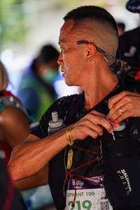 BIB: 100
                            <button type="button" onclick="openModal(22729427)" class="btn btn-primary btn-sm float-right btn-popup" data-toggle="modal" data-target=".modal-high-quality">
                        <i class="fas fa-shopping-cart"></i> Add to Cart
                    </button>
                                            <button type="button" onclick="isThisMe(22729427, true)" class="btn btn-success btn-sm float-right btn-popup btn-isme hidden" data-toggle="tooltip" data-placement="bottom" title="นี่คือรูปของคุณใช่ไหม คลิกที่นี่เพื่อเอาเข้าอัลบั้ม">
                        <i class="fas fa-plus"></i> Add to album
                    </button>
                    <button type="button" onclick="isThisMe(22729427, false)" class="btn btn-warning btn-sm float-right btn-popup btn-isnotme hidden">
                        <i class="fas fa-ban"></i> Remove from album
                    </button>