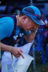 BIB: 100, 184
                            <button type="button" onclick="openModal(22612146)" class="btn btn-primary btn-sm float-right btn-popup" data-toggle="modal" data-target=".modal-high-quality">
                        <i class="fas fa-shopping-cart"></i> Add to Cart
                    </button>
                                            <button type="button" onclick="isThisMe(22612146, true)" class="btn btn-success btn-sm float-right btn-popup btn-isme hidden" data-toggle="tooltip" data-placement="bottom" title="นี่คือรูปของคุณใช่ไหม คลิกที่นี่เพื่อเอาเข้าอัลบั้ม">
                        <i class="fas fa-plus"></i> Add to album
                    </button>
                    <button type="button" onclick="isThisMe(22612146, false)" class="btn btn-warning btn-sm float-right btn-popup btn-isnotme hidden">
                        <i class="fas fa-ban"></i> Remove from album
                    </button>