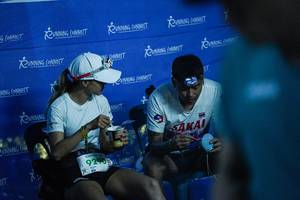 BIB: 92909
                            <button type="button" onclick="openModal(22527441)" class="btn btn-primary btn-sm float-right btn-popup" data-toggle="modal" data-target=".modal-high-quality">
                        <i class="fas fa-shopping-cart"></i> Add to Cart
                    </button>
                                            <button type="button" onclick="isThisMe(22527441, true)" class="btn btn-success btn-sm float-right btn-popup btn-isme hidden" data-toggle="tooltip" data-placement="bottom" title="นี่คือรูปของคุณใช่ไหม คลิกที่นี่เพื่อเอาเข้าอัลบั้ม">
                        <i class="fas fa-plus"></i> Add to album
                    </button>
                    <button type="button" onclick="isThisMe(22527441, false)" class="btn btn-warning btn-sm float-right btn-popup btn-isnotme hidden">
                        <i class="fas fa-ban"></i> Remove from album
                    </button>