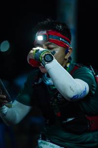 BIB: 100
                            <button type="button" onclick="openModal(22525393)" class="btn btn-primary btn-sm float-right btn-popup" data-toggle="modal" data-target=".modal-high-quality">
                        <i class="fas fa-shopping-cart"></i> Add to Cart
                    </button>
                                            <button type="button" onclick="isThisMe(22525393, true)" class="btn btn-success btn-sm float-right btn-popup btn-isme hidden" data-toggle="tooltip" data-placement="bottom" title="นี่คือรูปของคุณใช่ไหม คลิกที่นี่เพื่อเอาเข้าอัลบั้ม">
                        <i class="fas fa-plus"></i> Add to album
                    </button>
                    <button type="button" onclick="isThisMe(22525393, false)" class="btn btn-warning btn-sm float-right btn-popup btn-isnotme hidden">
                        <i class="fas fa-ban"></i> Remove from album
                    </button>