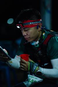 BIB: 100
                            <button type="button" onclick="openModal(22525407)" class="btn btn-primary btn-sm float-right btn-popup" data-toggle="modal" data-target=".modal-high-quality">
                        <i class="fas fa-shopping-cart"></i> Add to Cart
                    </button>
                                            <button type="button" onclick="isThisMe(22525407, true)" class="btn btn-success btn-sm float-right btn-popup btn-isme hidden" data-toggle="tooltip" data-placement="bottom" title="นี่คือรูปของคุณใช่ไหม คลิกที่นี่เพื่อเอาเข้าอัลบั้ม">
                        <i class="fas fa-plus"></i> Add to album
                    </button>
                    <button type="button" onclick="isThisMe(22525407, false)" class="btn btn-warning btn-sm float-right btn-popup btn-isnotme hidden">
                        <i class="fas fa-ban"></i> Remove from album
                    </button>