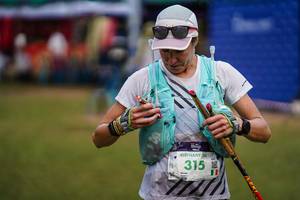 BIB: 100, 315
                            <button type="button" onclick="openModal(22730235)" class="btn btn-primary btn-sm float-right btn-popup" data-toggle="modal" data-target=".modal-high-quality">
                        <i class="fas fa-shopping-cart"></i> Add to Cart
                    </button>
                                            <button type="button" onclick="isThisMe(22730235, true)" class="btn btn-success btn-sm float-right btn-popup btn-isme hidden" data-toggle="tooltip" data-placement="bottom" title="นี่คือรูปของคุณใช่ไหม คลิกที่นี่เพื่อเอาเข้าอัลบั้ม">
                        <i class="fas fa-plus"></i> Add to album
                    </button>
                    <button type="button" onclick="isThisMe(22730235, false)" class="btn btn-warning btn-sm float-right btn-popup btn-isnotme hidden">
                        <i class="fas fa-ban"></i> Remove from album
                    </button>