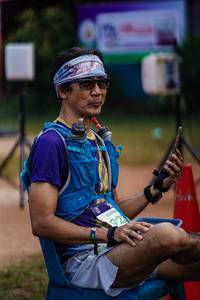 BIB: 924
                            <button type="button" onclick="openModal(22615357)" class="btn btn-primary btn-sm float-right btn-popup" data-toggle="modal" data-target=".modal-high-quality">
                        <i class="fas fa-shopping-cart"></i> Add to Cart
                    </button>
                                            <button type="button" onclick="isThisMe(22615357, true)" class="btn btn-success btn-sm float-right btn-popup btn-isme hidden" data-toggle="tooltip" data-placement="bottom" title="นี่คือรูปของคุณใช่ไหม คลิกที่นี่เพื่อเอาเข้าอัลบั้ม">
                        <i class="fas fa-plus"></i> Add to album
                    </button>
                    <button type="button" onclick="isThisMe(22615357, false)" class="btn btn-warning btn-sm float-right btn-popup btn-isnotme hidden">
                        <i class="fas fa-ban"></i> Remove from album
                    </button>