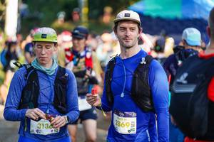 BIB: 3138, 097, 2869
                            <button type="button" onclick="openModal(22469753)" class="btn btn-primary btn-sm float-right btn-popup" data-toggle="modal" data-target=".modal-high-quality">
                        <i class="fas fa-shopping-cart"></i> Add to Cart
                    </button>
                                            <button type="button" onclick="isThisMe(22469753, true)" class="btn btn-success btn-sm float-right btn-popup btn-isme hidden" data-toggle="tooltip" data-placement="bottom" title="นี่คือรูปของคุณใช่ไหม คลิกที่นี่เพื่อเอาเข้าอัลบั้ม">
                        <i class="fas fa-plus"></i> Add to album
                    </button>
                    <button type="button" onclick="isThisMe(22469753, false)" class="btn btn-warning btn-sm float-right btn-popup btn-isnotme hidden">
                        <i class="fas fa-ban"></i> Remove from album
                    </button>