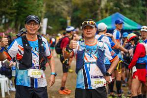 BIB: 2805, 2801
                            <button type="button" onclick="openModal(22472955)" class="btn btn-primary btn-sm float-right btn-popup" data-toggle="modal" data-target=".modal-high-quality">
                        <i class="fas fa-shopping-cart"></i> Add to Cart
                    </button>
                                            <button type="button" onclick="isThisMe(22472955, true)" class="btn btn-success btn-sm float-right btn-popup btn-isme hidden" data-toggle="tooltip" data-placement="bottom" title="นี่คือรูปของคุณใช่ไหม คลิกที่นี่เพื่อเอาเข้าอัลบั้ม">
                        <i class="fas fa-plus"></i> Add to album
                    </button>
                    <button type="button" onclick="isThisMe(22472955, false)" class="btn btn-warning btn-sm float-right btn-popup btn-isnotme hidden">
                        <i class="fas fa-ban"></i> Remove from album
                    </button>