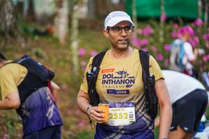 BIB: 2552
                            <button type="button" onclick="openModal(22471746)" class="btn btn-primary btn-sm float-right btn-popup" data-toggle="modal" data-target=".modal-high-quality">
                        <i class="fas fa-shopping-cart"></i> Add to Cart
                    </button>
                                            <button type="button" onclick="isThisMe(22471746, true)" class="btn btn-success btn-sm float-right btn-popup btn-isme hidden" data-toggle="tooltip" data-placement="bottom" title="นี่คือรูปของคุณใช่ไหม คลิกที่นี่เพื่อเอาเข้าอัลบั้ม">
                        <i class="fas fa-plus"></i> Add to album
                    </button>
                    <button type="button" onclick="isThisMe(22471746, false)" class="btn btn-warning btn-sm float-right btn-popup btn-isnotme hidden">
                        <i class="fas fa-ban"></i> Remove from album
                    </button>