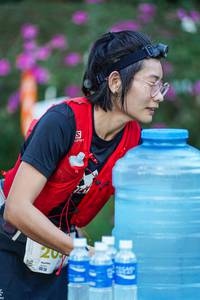 BIB: 204
                            <button type="button" onclick="openModal(22432781)" class="btn btn-primary btn-sm float-right btn-popup" data-toggle="modal" data-target=".modal-high-quality">
                        <i class="fas fa-shopping-cart"></i> Add to Cart
                    </button>
                                            <button type="button" onclick="isThisMe(22432781, true)" class="btn btn-success btn-sm float-right btn-popup btn-isme hidden" data-toggle="tooltip" data-placement="bottom" title="นี่คือรูปของคุณใช่ไหม คลิกที่นี่เพื่อเอาเข้าอัลบั้ม">
                        <i class="fas fa-plus"></i> Add to album
                    </button>
                    <button type="button" onclick="isThisMe(22432781, false)" class="btn btn-warning btn-sm float-right btn-popup btn-isnotme hidden">
                        <i class="fas fa-ban"></i> Remove from album
                    </button>