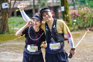 BIB: 3256, 3255
                            <button type="button" onclick="openModal(22471486)" class="btn btn-primary btn-sm float-right btn-popup" data-toggle="modal" data-target=".modal-high-quality">
                        <i class="fas fa-shopping-cart"></i> Add to Cart
                    </button>
                                            <button type="button" onclick="isThisMe(22471486, true)" class="btn btn-success btn-sm float-right btn-popup btn-isme hidden" data-toggle="tooltip" data-placement="bottom" title="นี่คือรูปของคุณใช่ไหม คลิกที่นี่เพื่อเอาเข้าอัลบั้ม">
                        <i class="fas fa-plus"></i> Add to album
                    </button>
                    <button type="button" onclick="isThisMe(22471486, false)" class="btn btn-warning btn-sm float-right btn-popup btn-isnotme hidden">
                        <i class="fas fa-ban"></i> Remove from album
                    </button>