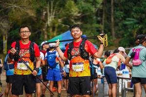 BIB: 2871, 2509
                            <button type="button" onclick="openModal(22473073)" class="btn btn-primary btn-sm float-right btn-popup" data-toggle="modal" data-target=".modal-high-quality">
                        <i class="fas fa-shopping-cart"></i> Add to Cart
                    </button>
                                            <button type="button" onclick="isThisMe(22473073, true)" class="btn btn-success btn-sm float-right btn-popup btn-isme hidden" data-toggle="tooltip" data-placement="bottom" title="นี่คือรูปของคุณใช่ไหม คลิกที่นี่เพื่อเอาเข้าอัลบั้ม">
                        <i class="fas fa-plus"></i> Add to album
                    </button>
                    <button type="button" onclick="isThisMe(22473073, false)" class="btn btn-warning btn-sm float-right btn-popup btn-isnotme hidden">
                        <i class="fas fa-ban"></i> Remove from album
                    </button>