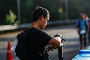 BIB: 902
                            <button type="button" onclick="openModal(22332316)" class="btn btn-primary btn-sm float-right btn-popup" data-toggle="modal" data-target=".modal-high-quality">
                        <i class="fas fa-shopping-cart"></i> Add to Cart
                    </button>
                                            <button type="button" onclick="isThisMe(22332316, true)" class="btn btn-success btn-sm float-right btn-popup btn-isme hidden" data-toggle="tooltip" data-placement="bottom" title="นี่คือรูปของคุณใช่ไหม คลิกที่นี่เพื่อเอาเข้าอัลบั้ม">
                        <i class="fas fa-plus"></i> Add to album
                    </button>
                    <button type="button" onclick="isThisMe(22332316, false)" class="btn btn-warning btn-sm float-right btn-popup btn-isnotme hidden">
                        <i class="fas fa-ban"></i> Remove from album
                    </button>