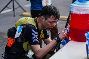 BIB: 9140
                            <button type="button" onclick="openModal(22330776)" class="btn btn-primary btn-sm float-right btn-popup" data-toggle="modal" data-target=".modal-high-quality">
                        <i class="fas fa-shopping-cart"></i> Add to Cart
                    </button>
                                            <button type="button" onclick="isThisMe(22330776, true)" class="btn btn-success btn-sm float-right btn-popup btn-isme hidden" data-toggle="tooltip" data-placement="bottom" title="นี่คือรูปของคุณใช่ไหม คลิกที่นี่เพื่อเอาเข้าอัลบั้ม">
                        <i class="fas fa-plus"></i> Add to album
                    </button>
                    <button type="button" onclick="isThisMe(22330776, false)" class="btn btn-warning btn-sm float-right btn-popup btn-isnotme hidden">
                        <i class="fas fa-ban"></i> Remove from album
                    </button>