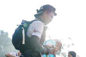 BIB: 
                            <button type="button" onclick="openModal(22332869)" class="btn btn-primary btn-sm float-right btn-popup" data-toggle="modal" data-target=".modal-high-quality">
                        <i class="fas fa-shopping-cart"></i> Add to Cart
                    </button>
                                            <button type="button" onclick="isThisMe(22332869, true)" class="btn btn-success btn-sm float-right btn-popup btn-isme hidden" data-toggle="tooltip" data-placement="bottom" title="นี่คือรูปของคุณใช่ไหม คลิกที่นี่เพื่อเอาเข้าอัลบั้ม">
                        <i class="fas fa-plus"></i> Add to album
                    </button>
                    <button type="button" onclick="isThisMe(22332869, false)" class="btn btn-warning btn-sm float-right btn-popup btn-isnotme hidden">
                        <i class="fas fa-ban"></i> Remove from album
                    </button>