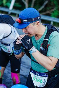 BIB: 100, 9186
                            <button type="button" onclick="openModal(22330653)" class="btn btn-primary btn-sm float-right btn-popup" data-toggle="modal" data-target=".modal-high-quality">
                        <i class="fas fa-shopping-cart"></i> Add to Cart
                    </button>
                                            <button type="button" onclick="isThisMe(22330653, true)" class="btn btn-success btn-sm float-right btn-popup btn-isme hidden" data-toggle="tooltip" data-placement="bottom" title="นี่คือรูปของคุณใช่ไหม คลิกที่นี่เพื่อเอาเข้าอัลบั้ม">
                        <i class="fas fa-plus"></i> Add to album
                    </button>
                    <button type="button" onclick="isThisMe(22330653, false)" class="btn btn-warning btn-sm float-right btn-popup btn-isnotme hidden">
                        <i class="fas fa-ban"></i> Remove from album
                    </button>