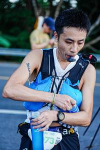 BIB: 100, 731
                            <button type="button" onclick="openModal(22330287)" class="btn btn-primary btn-sm float-right btn-popup" data-toggle="modal" data-target=".modal-high-quality">
                        <i class="fas fa-shopping-cart"></i> Add to Cart
                    </button>
                                            <button type="button" onclick="isThisMe(22330287, true)" class="btn btn-success btn-sm float-right btn-popup btn-isme hidden" data-toggle="tooltip" data-placement="bottom" title="นี่คือรูปของคุณใช่ไหม คลิกที่นี่เพื่อเอาเข้าอัลบั้ม">
                        <i class="fas fa-plus"></i> Add to album
                    </button>
                    <button type="button" onclick="isThisMe(22330287, false)" class="btn btn-warning btn-sm float-right btn-popup btn-isnotme hidden">
                        <i class="fas fa-ban"></i> Remove from album
                    </button>