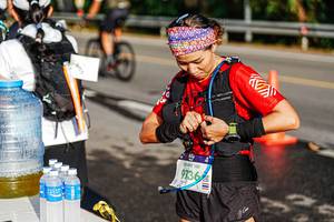 BIB: 100, 9736
                            <button type="button" onclick="openModal(22332198)" class="btn btn-primary btn-sm float-right btn-popup" data-toggle="modal" data-target=".modal-high-quality">
                        <i class="fas fa-shopping-cart"></i> Add to Cart
                    </button>
                                            <button type="button" onclick="isThisMe(22332198, true)" class="btn btn-success btn-sm float-right btn-popup btn-isme hidden" data-toggle="tooltip" data-placement="bottom" title="นี่คือรูปของคุณใช่ไหม คลิกที่นี่เพื่อเอาเข้าอัลบั้ม">
                        <i class="fas fa-plus"></i> Add to album
                    </button>
                    <button type="button" onclick="isThisMe(22332198, false)" class="btn btn-warning btn-sm float-right btn-popup btn-isnotme hidden">
                        <i class="fas fa-ban"></i> Remove from album
                    </button>