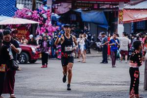 BIB: 201, 405
                            <button type="button" onclick="openModal(22331021)" class="btn btn-primary btn-sm float-right btn-popup" data-toggle="modal" data-target=".modal-high-quality">
                        <i class="fas fa-shopping-cart"></i> Add to Cart
                    </button>
                                            <button type="button" onclick="isThisMe(22331021, true)" class="btn btn-success btn-sm float-right btn-popup btn-isme hidden" data-toggle="tooltip" data-placement="bottom" title="นี่คือรูปของคุณใช่ไหม คลิกที่นี่เพื่อเอาเข้าอัลบั้ม">
                        <i class="fas fa-plus"></i> Add to album
                    </button>
                    <button type="button" onclick="isThisMe(22331021, false)" class="btn btn-warning btn-sm float-right btn-popup btn-isnotme hidden">
                        <i class="fas fa-ban"></i> Remove from album
                    </button>